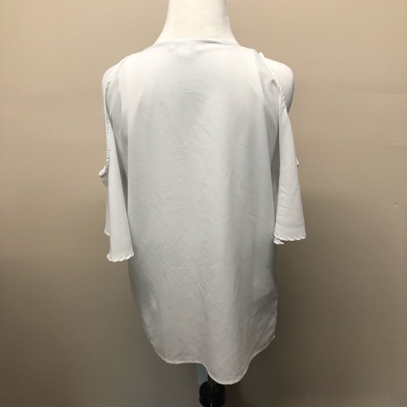 NY&C Embroidered Cold Shoulder Blouse Small - Picture 3 of 8